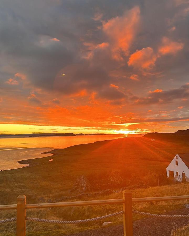 The Sleepy Crofter Glamping - Achiltibuie Hotel Exterior foto
